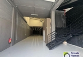 380m² entrepôt industriel pour location à Marbella, Calle Gabriel Celaya photo