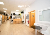 640m² commercial premises for sale in Albacete, photo