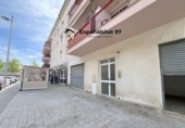 Local comercial en venta con 45m² en Tarragona, Carrer Riu Algas foto