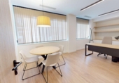 20m² bureau pour location à Séville, dans le quartier de Les Remedios photo