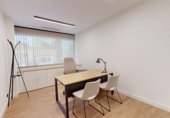 20m² bureau pour location à Séville, dans le quartier de Les Remedios photo