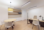 20m² bureau pour location à Séville, dans le quartier de Les Remedios photo
