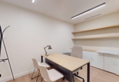 20m² bureau pour location à Séville, dans le quartier de Les Remedios photo