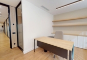 20m² bureau pour location à Séville, dans le quartier de Les Remedios photo