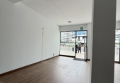 80m² commercial premises for rent in Oviedo, in the area of Pumarín photo