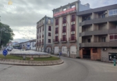 274m² commercial premises for sale in Torredonjimeno, Calle REAL, 78 photo