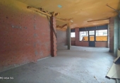 130m² commercial premises for rent in Oviedo, in the area of Pumarín photo