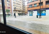 130m² commercial premises for rent in Oviedo, in the area of Pumarín photo