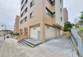 Local comercial
en venda
amb 97m² a Avilés foto