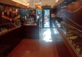 Local comercial en alquiler con 90m² en Madrid, en la zona de Goya foto