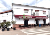 Restaurante en venta con 400m² en Santa Elena foto
