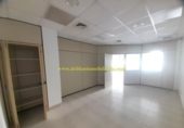 75m² locaux commerciaux pour location à Tuy, dans le quartier de Tui photo