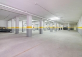 Local comercial
en venda
amb 472m² a Granada, Calle Santa Cruz foto