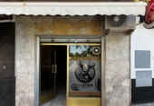 50m² commercial premises for rent in Granada, in the area of Santa Adela, Calle Doctor Creus photo