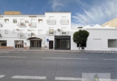 509m² commercial premises for sale in Bollullos Par del Condado, Avenida 28 de Febrero photo