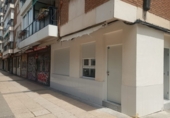 120m² locaux commerciaux pour vente à Madrid, dans le quartier de Nouveau Village, Calle Jose Arcones Gil, 84 photo