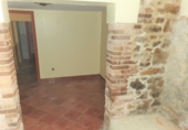 Local comercial en venta con 179m² en Oviedo foto