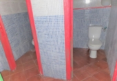 Local comercial en venta con 179m² en Oviedo foto