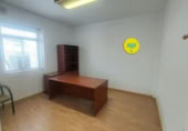 59m² office for rent in Jaén, Plaza Constitucion, 4 photo