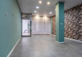 46m² locaux commerciaux pour vente à Armilla, dans le quartier de Santa Juliana, Ayuntamiento photo