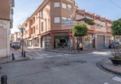 46m² locaux commerciaux pour vente à Armilla, dans le quartier de Santa Juliana, Ayuntamiento photo
