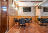 140m² commercial premises for sale in Granada, Calle José María Bugella de Toro photo