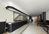 597m² restaurant for sale in Monserrat, Calle Valencia photo