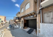 597m² restaurant for sale in Monserrat, Calle Valencia photo