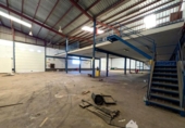 Nave Industrial en venta con 2855m² en Guarromán, avenida linares, 23210 foto