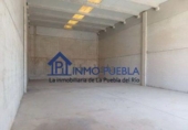 200m² entrepôt industriel pour vente à La Puebla del Río, photo