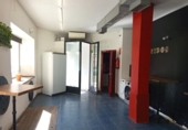 Local comercial en venta con 130m² en Madrid foto