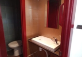 Local comercial en venta con 130m² en Madrid foto