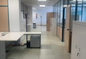 Oficina en venta con 200m² en Sevilla, en la zona de Sevilla Este, avenida de las ciencias foto