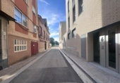 129m² commercial premises for sale in Zaragoza, in the area of Casetas, Calle Baleares photo