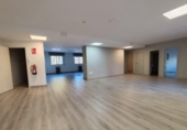 175m² office for sale in Cáceres, in the area of Hernán Cortés, Calle Cayo Norbano Flaco photo