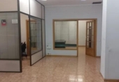 Local comercial en venta con 105m² en Valencia, en la zona de Ayora, Calle Francisco Palanca Roca Escritor foto