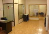Local comercial en venta con 105m² en Valencia, en la zona de Ayora, Calle Francisco Palanca Roca Escritor foto