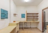Local comercial en venta con 105m² en Valencia, en la zona de Ayora, Calle Francisco Palanca Roca Escritor foto