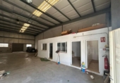 202m² entrepôt industriel pour vente à Antequera, Calle del Poeta Muñoz Rojas photo