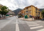 Local comercial en venta con 227m² en Cenes de la Vega, A-4026 foto
