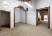 833m² building for sale in Arenys de Mar, Carrer Sant Francesc photo