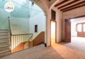 833m² building for sale in Arenys de Mar, Carrer Sant Francesc photo
