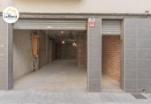 Local comercial en venta con 150m² en Arenys de Mar, Carrer de l'Olivar foto
