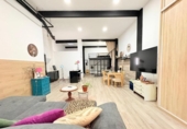 Local comercial en venta con 86m² en Valencia, en la zona de En Corts, Avenida Doctor Waksman foto