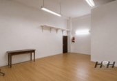 188m² commercial premises for sale in Valencia, in the area of El Pilar, Plaza Viriato photo