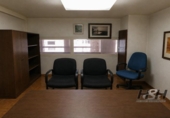 188m² commercial premises for sale in Valencia, in the area of El Pilar, Plaza Viriato photo