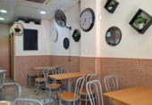 Local comercial en venta con 45m² en Sevilla, en la zona de San Carlos-Tartessos, Calle Vicente Alanís foto