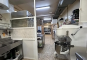 121m² commercial premises for sale in Ponferrada, Avenida de la Cemba photo