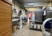 121m² commercial premises for sale in Ponferrada, Avenida de la Cemba photo