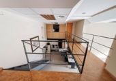 246m² commercial premises for sale in Burjasot, Calle Santísima Trinidad photo